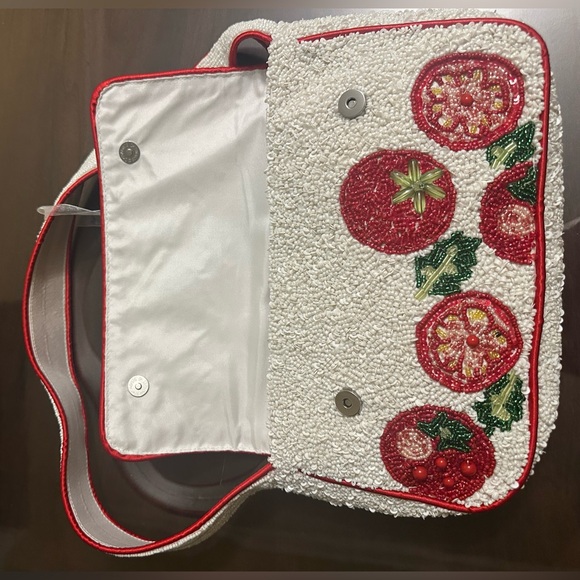 *Viral *Hard to Find *Sold out Everywhere beaded Tomato Design Shoulder Bag - Picture 3 of 5